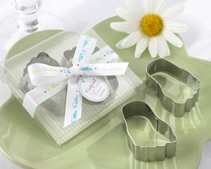 1_BABY_14049NA_PitterPatter_Cookie_Cutters_M baby favor ideas