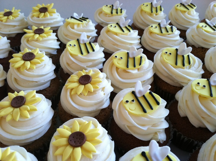 Make Your Own Boutique Style Baby Shower Cupcakes Cupcake Topping